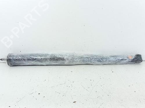 Høyre bak støtdemper TOYOTA YARIS (_P13_) 1.5 Hybrid (NHP130_, NHP130) | BP27957493M19