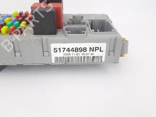 Zekeringkast FIAT PUNTO (188_) 1.2 Natural Power | BP27967218E1 
