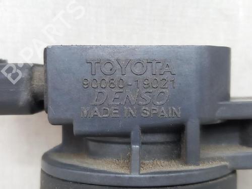 Tændspole TOYOTA YARIS (_P1_) 1.0 (SCP10_, SCP10R) | BP27957695M94 