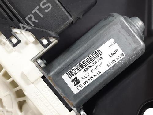Rear right window mechanism SEAT LEON (1P1) 1.9 TDI | BP27968803C25 