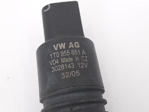 Washer pump VW GOLF PLUS V (5M1, 521) 1.6 | BP27963348E24 