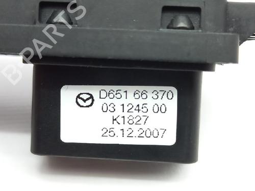 Right rear window switch MAZDA 2 (DE_, DH_) 1.3 (DE3FS) | BP27960905I28 