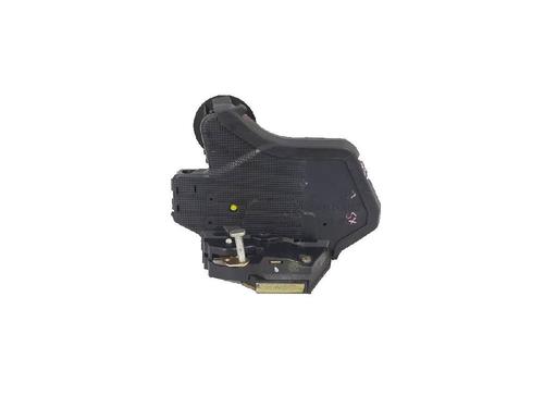 Rear left lock TOYOTA COROLLA Estate (_E12_) 1.6 VVT-i (ZZE121_, ZZE121R) 6906002102 2 PIN