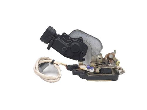 Used Front left lock TOYOTA COROLLA Estate (_E11_) 1.6 (AE111_, AE111R) (110 hp) 27935398