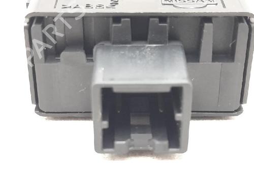 Switch NISSAN MICRA III (K12) 1.2 16V | BP27940419I30