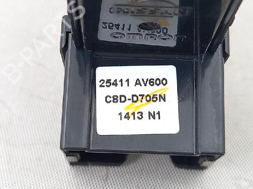 Right front window switch NISSAN PRIMERA Hatchback (P12) 1.9 dCi | BP27953047I26