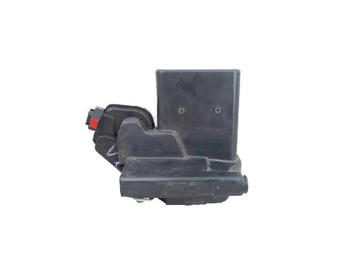 Used Front left lock KIA SPORTAGE II (JE_, KM_) 2.0 16V 4WD (141 hp) 27951975