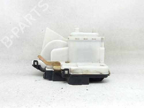 Rear right lock VW POLO (6N2) 1.4 16V | BP27935012C99