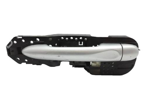 Used Rear left exterior door handle RENAULT MEGANE III Grandtour (KZ0/1) 1.5 dCi (KZ09, KZ0D, KZ1G, KZ29, KZ14, KZ1W, KZ10, KZ1F,... (110 hp) 27943480