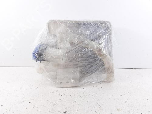 Windscreen washer tank VW GOLF PLUS V (5M1, 521) 1.6 | BP27963347C113 