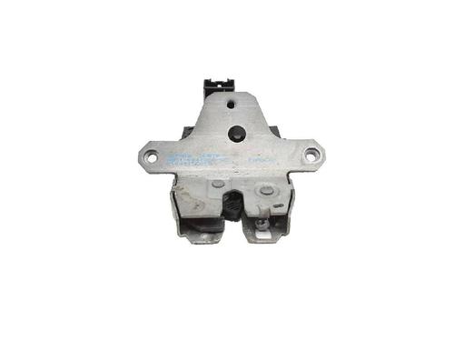 Used Tailgate lock FORD MONDEO IV Turnier (BA7) 2.0 TDCi (140 hp) 27949902