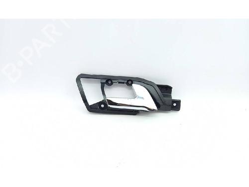 Used Rear right interior door handle VW POLO IV (9N_, 9A_) 1.2 12V (69 hp) 27961534