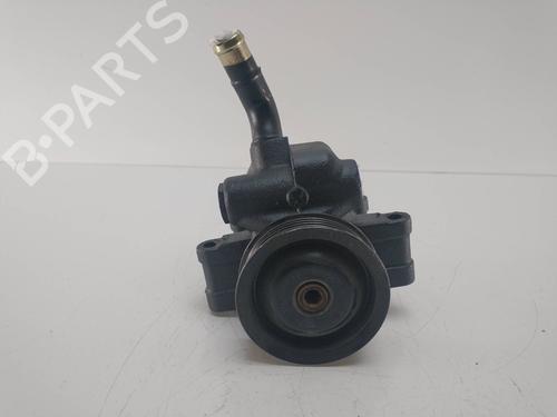 Used Steering pump FORD FIESTA V (JH_, JD_) [2001-2014]  9258817