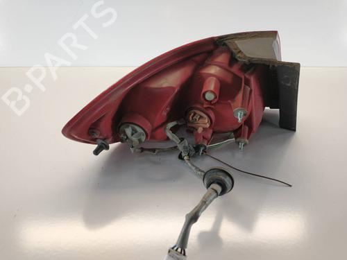 Right taillight HYUNDAI SANTA FÉ I (SM) 2.0 CRDi | BP7508749C35 