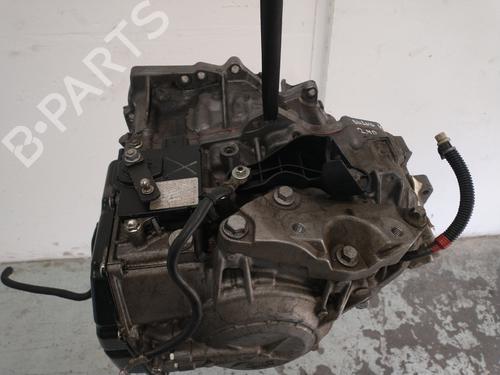 Manual gearbox VOLVO V60 I (155) [2010-2018]  8382059