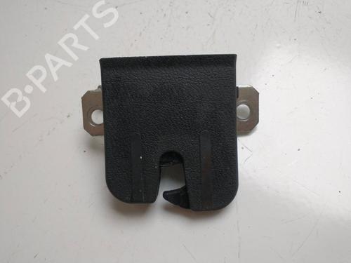 Used Tailgate lock VW POLO (9N_, 9A_) 1.4 16V (75 hp) 15617252