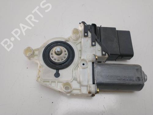 Right rear window motor SEAT LEON (1M1)  | BP8241890E22 