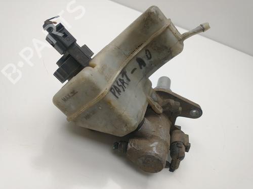 Brake master cylinder VW PASSAT B6 (3C2) | BP31626845M77 - Image 3