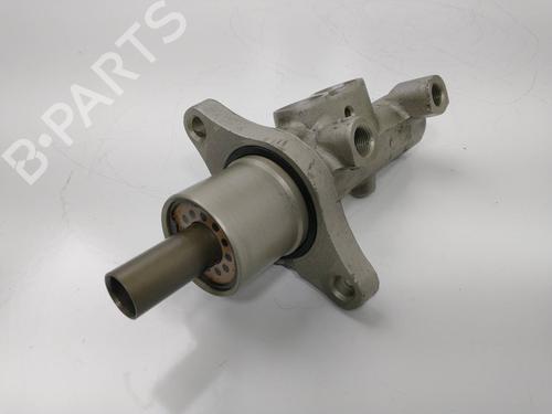 Used Brake master cylinder FORD FOCUS II (DA_, HCP, DP) [2004-2013]  16475235