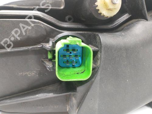 Right headlight FORD MONDEO III Turnier (BWY) 2.0 TDCi | BP16643341C29 