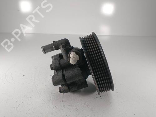 Used Steering pump RENAULT MASTER III Van (FV) [2010-2025]  19478303