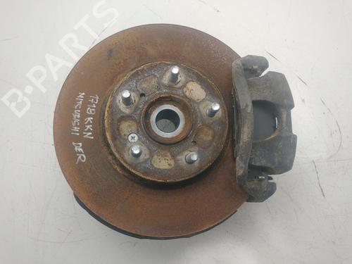 Used Right front steering knuckle Right front steering knuckle HONDA HR-V (RU) 1.5 (RU1) (130 hp) 33442088 33442088
