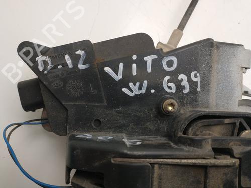 Cerradura puerta delantera derecha MERCEDES-BENZ VITO Bus (W639) 115 CDI (639.701, 639.703, 639.705) | BP30897833C97