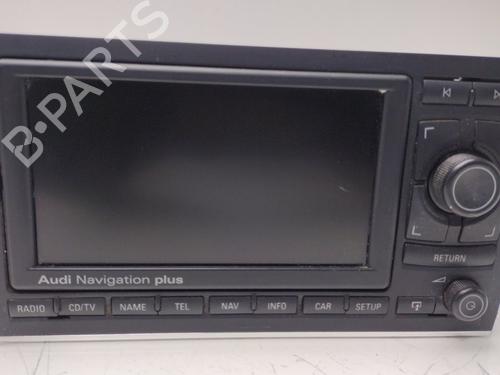 Used Radio Radio AUDI A4 B7 Avant (8ED) 3.2 FSI quattro (255 hp) 33812612 33812612