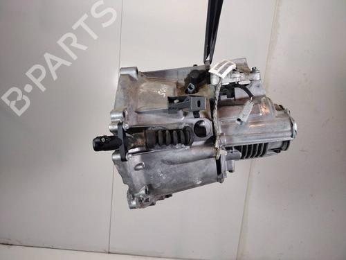 Used Gearbox OPEL CORSA E (X15) 1.2 (08, 68) (69 hp) 11884093