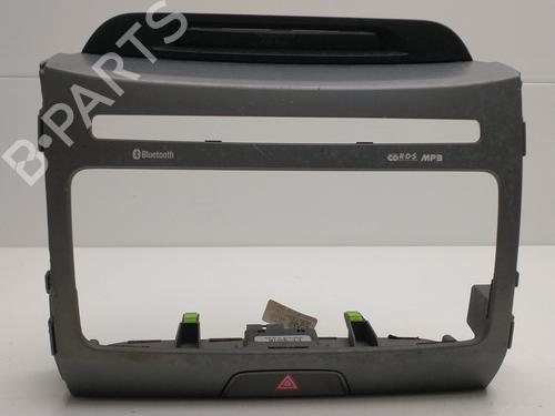 Used Middle console Middle console 38757881 38757881