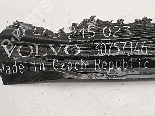 Injection rail VOLVO XC90 I (275) D5 AWD | BP32389855M98