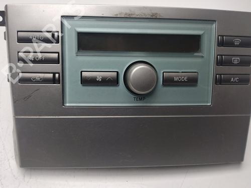 Used Climate control TOYOTA COROLLA Verso (_E12_) [2001-2007]  32444932