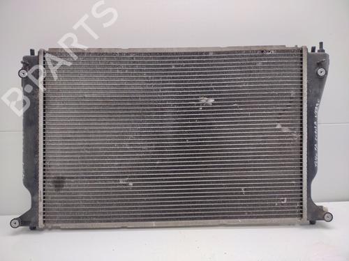 Used Water radiator TOYOTA COROLLA Verso (ZER_, ZZE12_, R1_) 2.2 D-4D (AUR10_, AUR10R) (136 hp) 30590780