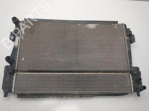 Used Water radiator Water radiator SEAT LEON SC (5F5) 1.6 TDI (105 hp) 32684279 32684279