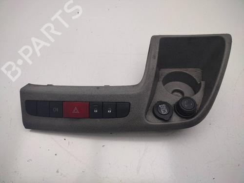 Used Warning switch CITROËN JUMPER II Van [2006-2025]  22405853