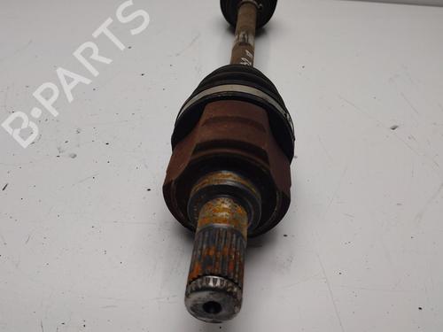 Left front driveshaft HYUNDAI i30 Estate (GD) 1.4 | BP31982583M38
