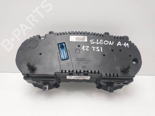 Instrument cluster SEAT LEON (1P1) | BP8151455C47