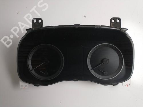 Used Instrument cluster HYUNDAI TUCSON (TL, TLE) 1.7 CRDi (116 hp) 15597544