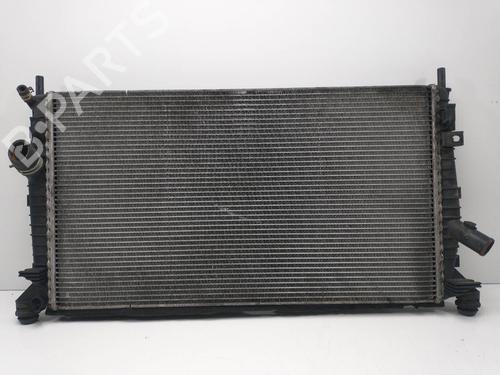 Køler FORD FOCUS II (DA_, HCP, DP) [2004-2013]  8229148