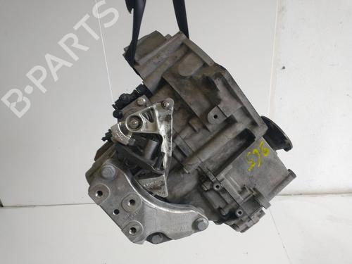 Used Gearbox VW PASSAT B6 (3C2) 2.0 TDI (140 hp) 15507004