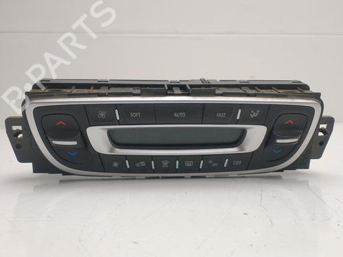climate-control-renault-megane-iii-hatchback-bz01_-b3_-2008-33673797 main image