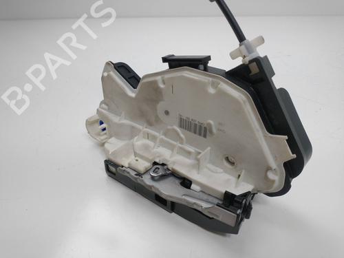 Fechadura frente direita SEAT Mii (KF1, KE1) 1.0 (60 hp) 17728539