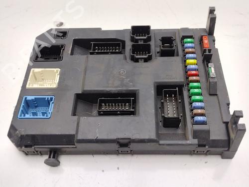 Used Fuse box CITROËN DS3 (SA_) 1.6 HDi 90 (92 hp) 30674750