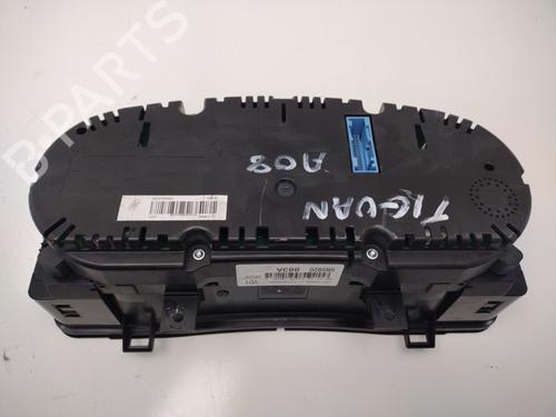 Instrument cluster VW TIGUAN (5N_)  | BP22445729C47 