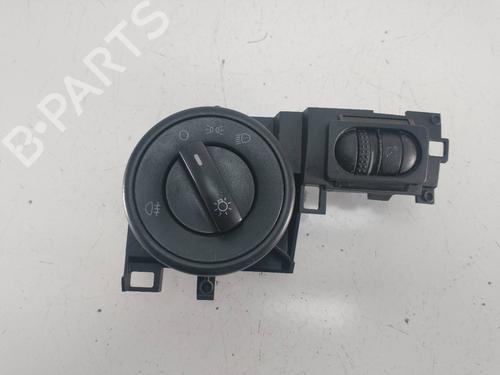 Used Headlight switch VW TOURAN (1T1, 1T2) [2003-2010]  11036082