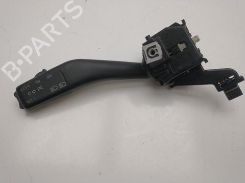 Used Steering column stalk SEAT LEON (1P1) [2005-2013]  25405842