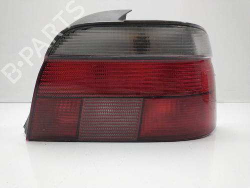 Used Right taillight BMW 5 (E39) 530 i (231 hp) 7509854