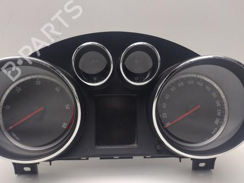 Used Instrument cluster Instrument cluster OPEL INSIGNIA A (G09) [2008-2017] 33798965 33798965