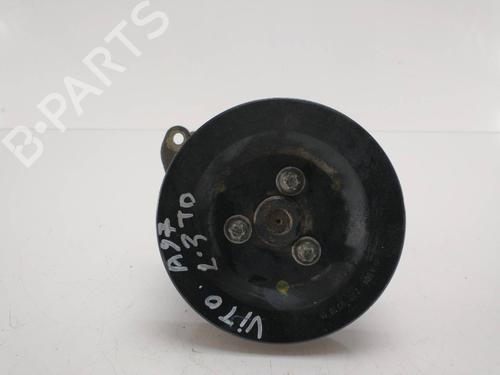 Styring servopumpe MERCEDES-BENZ V-CLASS (638/2) V 230 TD (638.274) (98 hp) 7645897