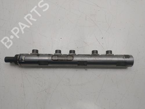 Rail D'Injecteurs MINI MINI COUNTRYMAN (R60) One D (90 hp) 32034131